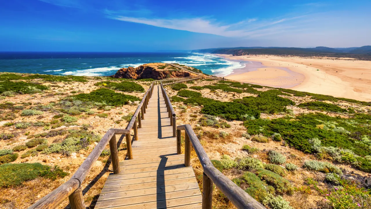 portugal-wonders-algarve-aljezur-beaches-praia-da-bordeira-1280px