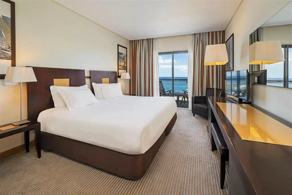 Hotel Marina Atlântico (Accommodations - Hotels) in Ponta Delgada (Ilha de São Miguel - Açores)