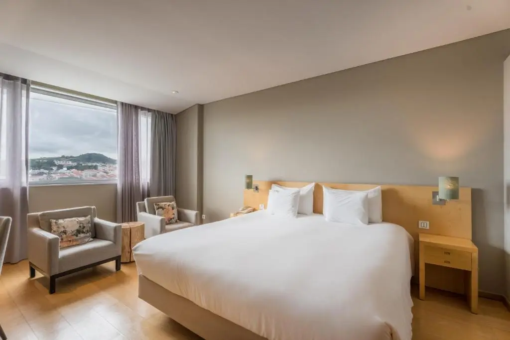 The Lince Azores Great Hotel (Accommodations - Hotels) in Ponta Delgada (Ilha de São Miguel - Açores)