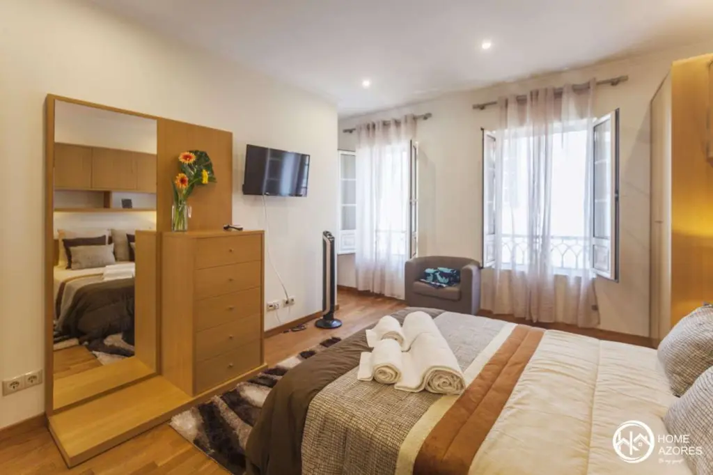 Home Azores - Calheta Suites Downtown (Accommodations - Local Accommodations) in Ponta Delgada (Ilha de São Miguel - Açores)