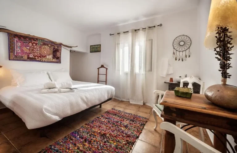 Peacock House (Accommodations - Local Accommodations) in Évora (Évora - Alentejo)