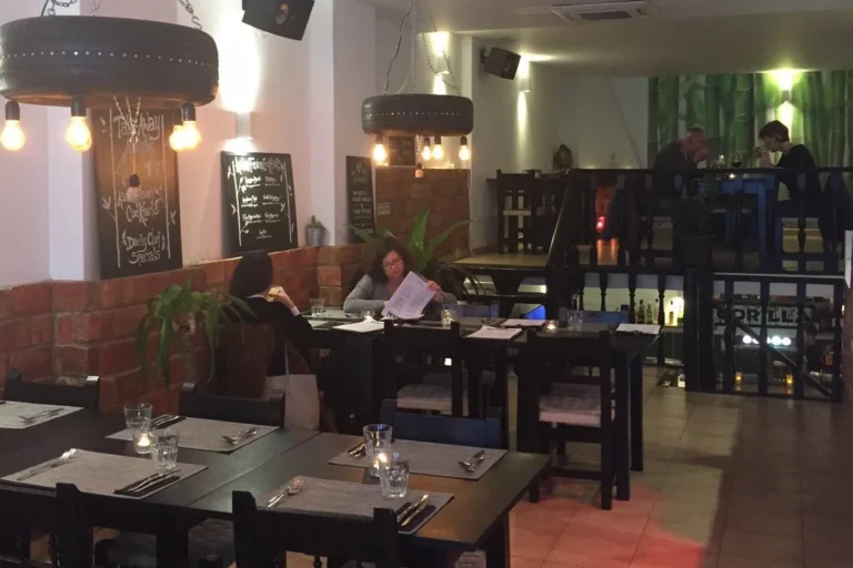 Gorilla (Restaurants - International) in Lagos (Faro - Algarve)