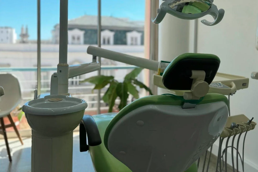 St. António Dental (Services - Health and Medical Care) in Faro (Faro - Algarve)