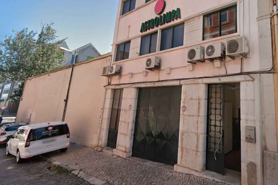 Astrolimpa (Lisboa) (Services - Home Improvement and Maintenance) in Lisboa (Lisboa - Lisbon M.A.)