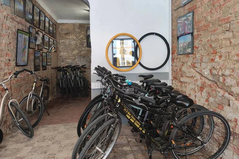 Free Bike Tours Lisbon (Services - Mobility) in Lisboa (Lisboa - Lisbon M.A.)