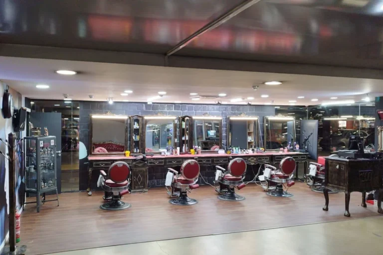 1920 BarberShop - Forum Algarve Faro (Services - Personal Care and Beauty) in Faro (Faro - Algarve)
