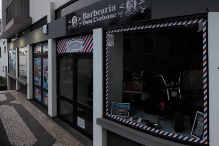 Barbearia Dom Corleone (Services - Personal Care and Beauty) in Santa Cruz (Ilha da Madeira - Madeira)