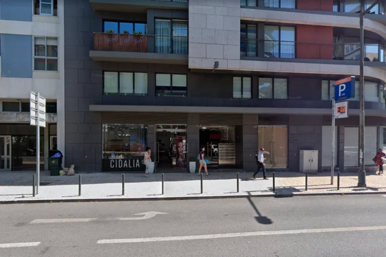 Cidália Cabeleireiros - Miguel Bombarda (Services - Personal Care and Beauty) in Lisboa (Lisboa - Lisbon M.A.)
