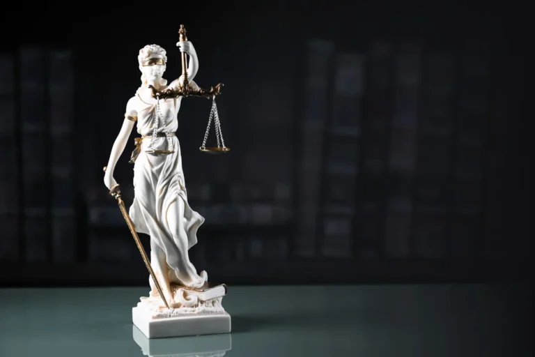 TP Solicitor (Services - Specialized Services) in Lagoa (Algarve) (Faro - Algarve)