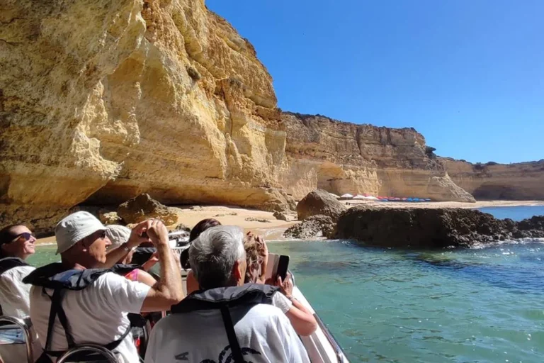 Tridente Boat Trips (Services - Tourism and Travel) in Silves (Faro - Algarve)
